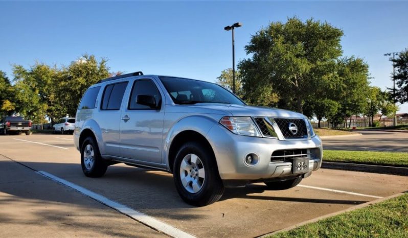 2012 Nissan Pathfinder S Sport Utility Vehicle, Clean Title SUV full