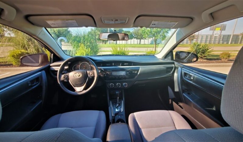 2014 Toyota Corolla LE, Clean Title Sedan full