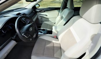 2013 Toyota Camry XLE full
